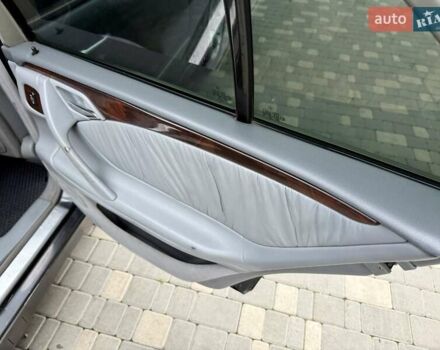 Сірий Мерседес Е-Клас, об'ємом двигуна 2.2 л та пробігом 340 тис. км за 3850 $, фото 58 на Automoto.ua
