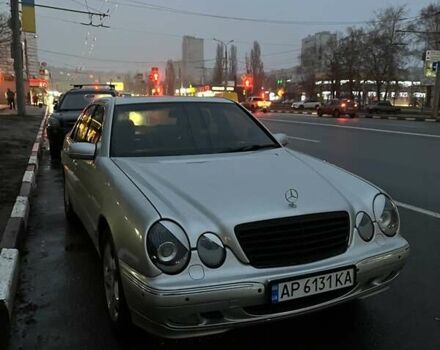 Серый Мерседес Е-Класс, объемом двигателя 3.2 л и пробегом 350 тыс. км за 5500 $, фото 3 на Automoto.ua