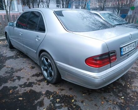 Серый Мерседес Е-Класс, объемом двигателя 2 л и пробегом 450 тыс. км за 2500 $, фото 2 на Automoto.ua