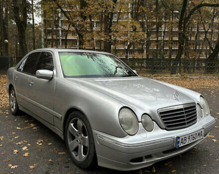 Мерседес Е-Класс 2001 в Виннице на Automoto.ua Серый Мерседес Е-Класс, объемом двигателя 2 л и пробегом 399 тыс. км за 4600 $, фото 2 на Automoto.ua