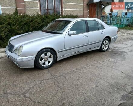 Сірий Мерседес Е-Клас, об'ємом двигуна 2.69 л та пробігом 300 тис. км за 2300 $, фото 8 на Automoto.ua