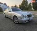 Серый Мерседес Е-Класс, объемом двигателя 3.2 л и пробегом 450 тыс. км за 4999 $, фото 1 на Automoto.ua