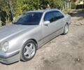 Серый Мерседес Е-Класс, объемом двигателя 2.69 л и пробегом 450 тыс. км за 5200 $, фото 7 на Automoto.ua