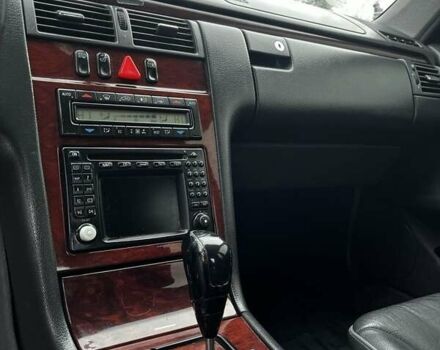 Серый Мерседес Е-Класс, объемом двигателя 2.7 л и пробегом 352 тыс. км за 3200 $, фото 8 на Automoto.ua