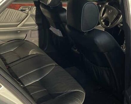 Серый Мерседес Е-Класс, объемом двигателя 2 л и пробегом 450 тыс. км за 6000 $, фото 5 на Automoto.ua