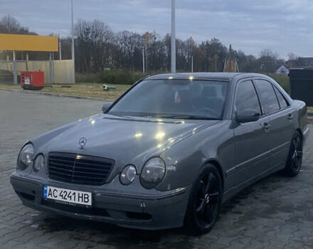 Сірий Мерседес Е-Клас, об'ємом двигуна 3.2 л та пробігом 380 тис. км за 4400 $, фото 3 на Automoto.ua