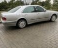 Серый Мерседес Е-Класс, объемом двигателя 2.7 л и пробегом 310 тыс. км за 4199 $, фото 1 на Automoto.ua