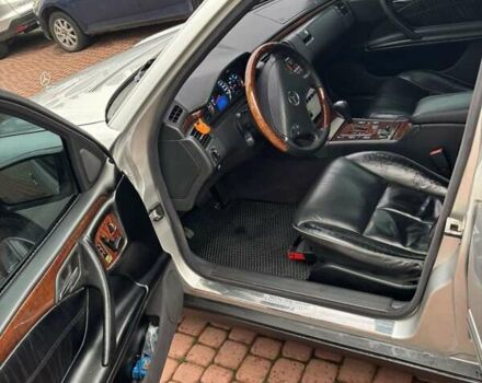 Серый Мерседес Е-Класс, объемом двигателя 4.3 л и пробегом 360 тыс. км за 7100 $, фото 3 на Automoto.ua