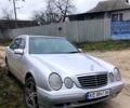 Сірий Мерседес Е-Клас, об'ємом двигуна 4.3 л та пробігом 200 тис. км за 3999 $, фото 1 на Automoto.ua