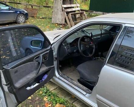 Мерседес Е-Класс 2001 в Шостке на Automoto.ua Серый Мерседес Е-Класс, объемом двигателя 4.3 л и пробегом 530 тыс. км за 4000 $, фото 9 на Automoto.ua