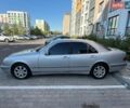 Серый Мерседес Е-Класс, объемом двигателя 3.2 л и пробегом 386 тыс. км за 3500 $, фото 7 на Automoto.ua
