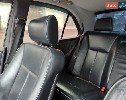 Сірий Мерседес Е-Клас, об'ємом двигуна 2.6 л та пробігом 318 тис. км за 2850 $, фото 10 на Automoto.ua