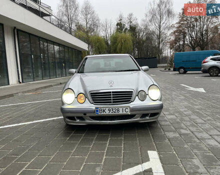 Серый Мерседес Е-Класс, объемом двигателя 2.69 л и пробегом 353 тыс. км за 3750 $, фото 8 на Automoto.ua