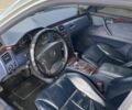 Сірий Мерседес Е-Клас, об'ємом двигуна 2.2 л та пробігом 400 тис. км за 3995 $, фото 11 на Automoto.ua