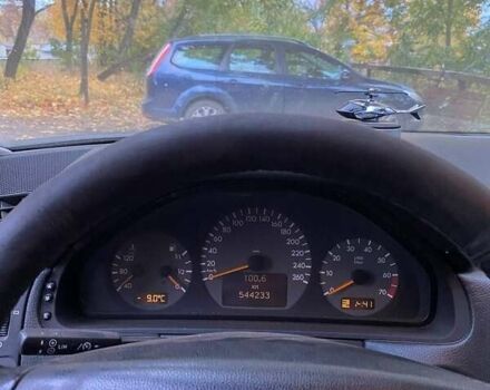 Мерседес Е-Класс 2001 в Шостке на Automoto.ua Серый Мерседес Е-Класс, объемом двигателя 4.3 л и пробегом 530 тыс. км за 4000 $, фото 8 на Automoto.ua