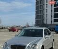 Сірий Мерседес Е-Клас, об'ємом двигуна 2.2 л та пробігом 350 тис. км за 4750 $, фото 1 на Automoto.ua