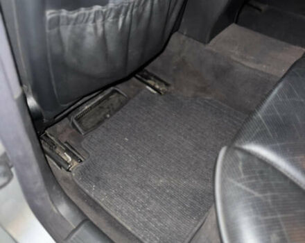 Серый Мерседес Е-Класс, объемом двигателя 3.2 л и пробегом 361 тыс. км за 5000 $, фото 28 на Automoto.ua