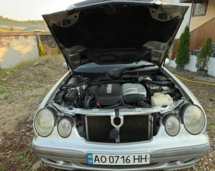 Сірий Мерседес Е-Клас, об'ємом двигуна 2.1 л та пробігом 350 тис. км за 4700 $, фото 2 на Automoto.ua