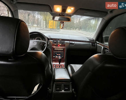 Серый Мерседес Е-Класс, объемом двигателя 2.69 л и пробегом 353 тыс. км за 3750 $, фото 40 на Automoto.ua