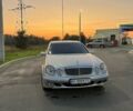 Сірий Мерседес Е-Клас, об'ємом двигуна 2.1 л та пробігом 450 тис. км за 6100 $, фото 1 на Automoto.ua