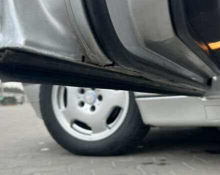 Серый Мерседес Е-Класс, объемом двигателя 3.2 л и пробегом 328 тыс. км за 6200 $, фото 21 на Automoto.ua