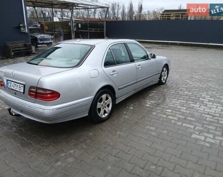 Серый Мерседес Е-Класс, объемом двигателя 2.69 л и пробегом 300 тыс. км за 2500 $, фото 4 на Automoto.ua