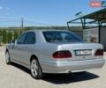 Сірий Мерседес Е-Клас, об'ємом двигуна 3.22 л та пробігом 470 тис. км за 4599 $, фото 5 на Automoto.ua