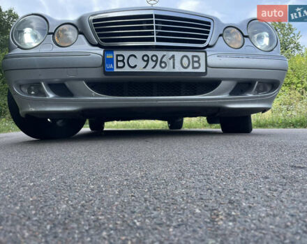 Серый Мерседес Е-Класс, объемом двигателя 2.7 л и пробегом 667 тыс. км за 5200 $, фото 4 на Automoto.ua