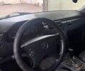 Сірий Мерседес Е-Клас, об'ємом двигуна 2 л та пробігом 340 тис. км за 3550 $, фото 11 на Automoto.ua