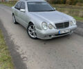 Мерседес Е-Класс 2001 в Сокале на Automoto.ua Серый Мерседес Е-Класс, объемом двигателя 2.7 л и пробегом 667 тыс. км за 5200 $, фото 4 на Automoto.ua