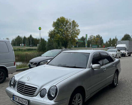 Сірий Мерседес Е-Клас, об'ємом двигуна 2.69 л та пробігом 550 тис. км за 4500 $, фото 6 на Automoto.ua