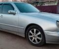 Сірий Мерседес Е-Клас, об'ємом двигуна 2.6 л та пробігом 318 тис. км за 2850 $, фото 7 на Automoto.ua