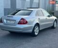 Сірий Мерседес Е-Клас, об'ємом двигуна 2.2 л та пробігом 346 тис. км за 5300 $, фото 3 на Automoto.ua