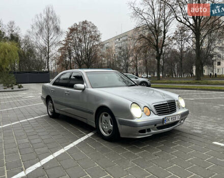 Серый Мерседес Е-Класс, объемом двигателя 2.69 л и пробегом 353 тыс. км за 3750 $, фото 5 на Automoto.ua
