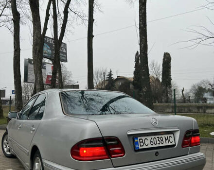 Серый Мерседес Е-Класс, объемом двигателя 3.2 л и пробегом 347 тыс. км за 4700 $, фото 8 на Automoto.ua