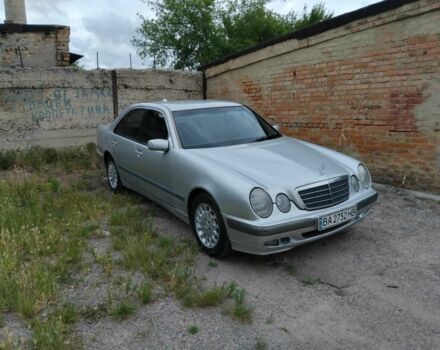 Сірий Мерседес Е-Клас, об'ємом двигуна 2.1 л та пробігом 278 тис. км за 5200 $, фото 1 на Automoto.ua