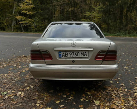 Мерседес Е-Класс 2001 в Виннице на Automoto.ua Серый Мерседес Е-Класс, объемом двигателя 2 л и пробегом 399 тыс. км за 4600 $, фото 6 на Automoto.ua