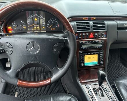 Серый Мерседес Е-Класс, объемом двигателя 2.8 л и пробегом 450 тыс. км за 3600 $, фото 4 на Automoto.ua