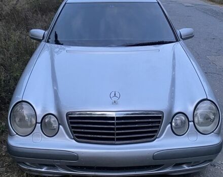 Серый Мерседес Е-Класс, объемом двигателя 2 л и пробегом 450 тыс. км за 6000 $, фото 7 на Automoto.ua