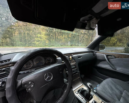 Мерседес Е-Класс 2001 в Виннице на Automoto.ua Серый Мерседес Е-Класс, объемом двигателя 2 л и пробегом 399 тыс. км за 4600 $, фото 14 на Automoto.ua