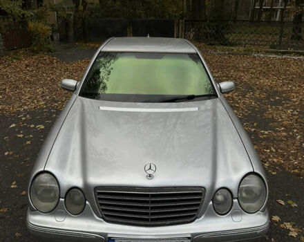 Мерседес Е-Класс 2001 в Виннице на Automoto.ua Серый Мерседес Е-Класс, объемом двигателя 2 л и пробегом 399 тыс. км за 4600 $, фото 8 на Automoto.ua