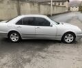 Мерседес Е-Класс 2001 в Перечине на Automoto.ua Серый Мерседес Е-Класс, объемом двигателя 3.2 л и пробегом 500 тыс. км за 4500 $, фото 1 на Automoto.ua