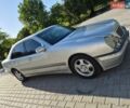 Сірий Мерседес Е-Клас, об'ємом двигуна 2 л та пробігом 347 тис. км за 2300 $, фото 9 на Automoto.ua