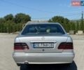 Сірий Мерседес Е-Клас, об'ємом двигуна 3.22 л та пробігом 470 тис. км за 4599 $, фото 6 на Automoto.ua