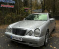 Мерседес Е-Класс 2001 в Виннице на Automoto.ua Серый Мерседес Е-Класс, объемом двигателя 2 л и пробегом 399 тыс. км за 4600 $, фото 1 на Automoto.ua