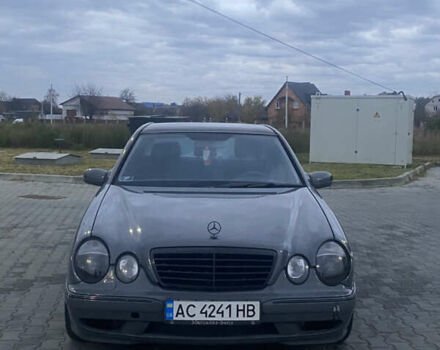 Сірий Мерседес Е-Клас, об'ємом двигуна 3.2 л та пробігом 380 тис. км за 4400 $, фото 2 на Automoto.ua