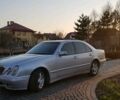 Сірий Мерседес Е-Клас, об'ємом двигуна 3.2 л та пробігом 368 тис. км за 5000 $, фото 1 на Automoto.ua
