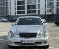 Сірий Мерседес Е-Клас, об'ємом двигуна 2.1 л та пробігом 350 тис. км за 4750 $, фото 1 на Automoto.ua