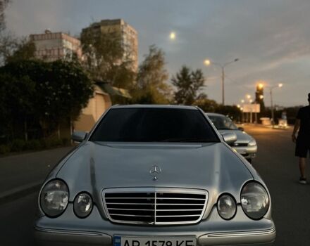 Серый Мерседес Е-Класс, объемом двигателя 3.2 л и пробегом 366 тыс. км за 5700 $, фото 5 на Automoto.ua