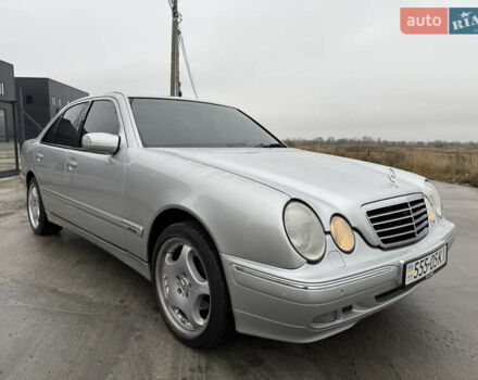 Серый Мерседес Е-Класс, объемом двигателя 3.2 л и пробегом 191 тыс. км за 8200 $, фото 11 на Automoto.ua